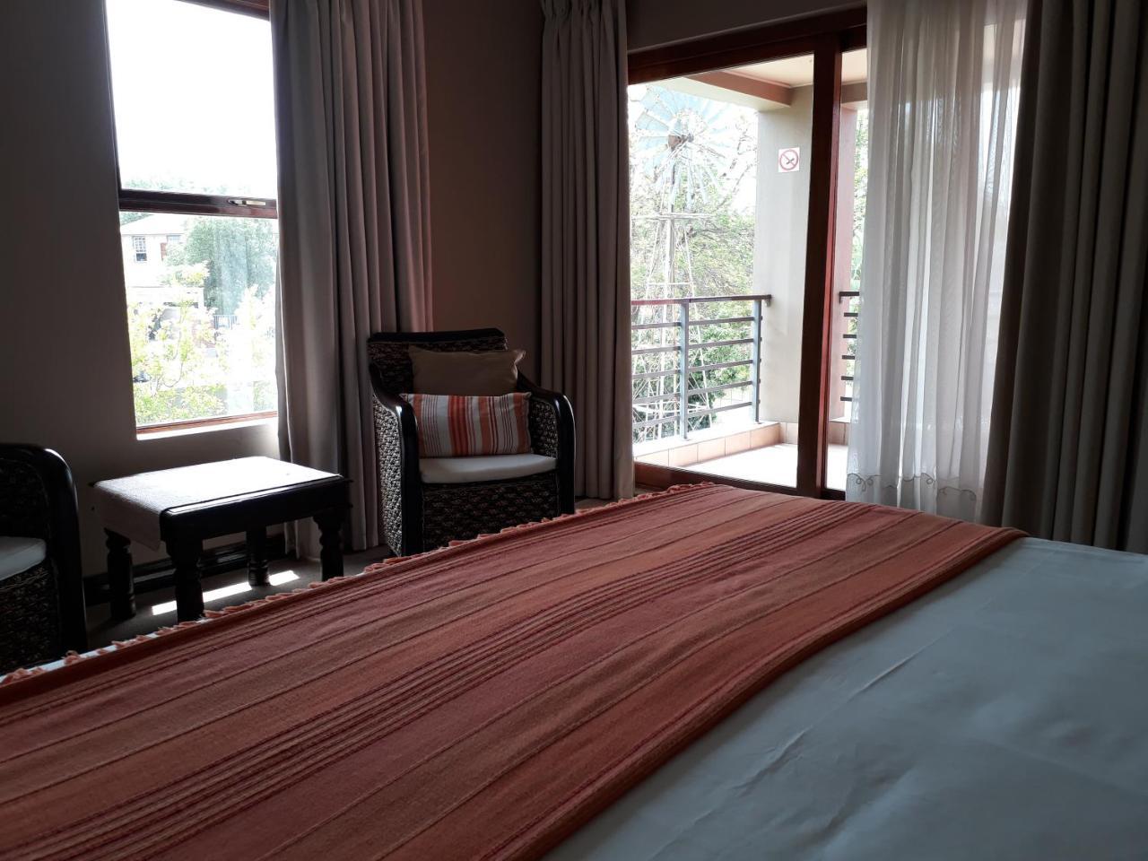 奥茨胡恩 卡鲁太阳旅馆酒店 外观 照片